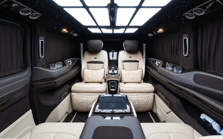 KLASSEN Mercedes-Benz V-Class V300 Luxury VIP First Class Van MVE_1685