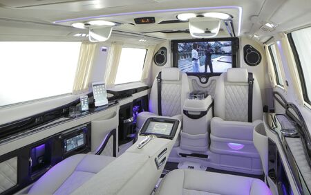 KLASSEN Luxury Van MVD 9010