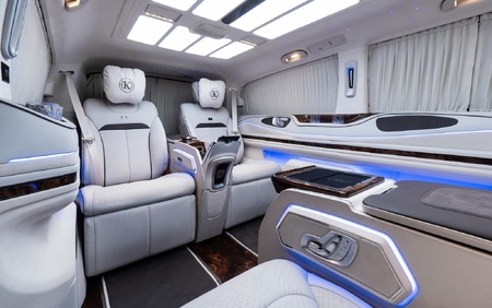 KLASSEN Mercedes-Benz V-Class V300 AMG Luxury VIP First Class Van MVE_1679
