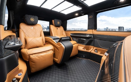 Klassen Mercedes-Benz V-Class V300 AMG Luxury VIP Business Van MVV_1650