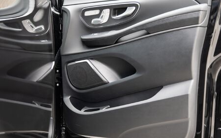 MERCEDES - BENZ V300 MV_1471