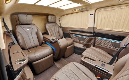 KLASSEN LUXURY Van MVV_1433