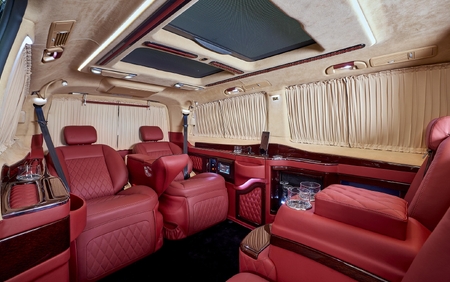 KLASSEN VIP VAN MVD 9034