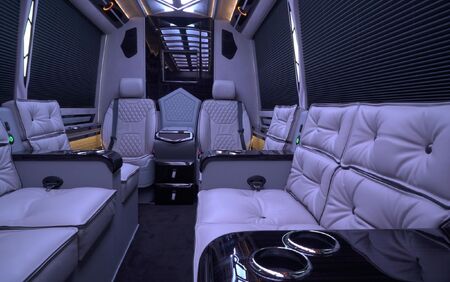 KLASSEN VIP VAN MSE 9017